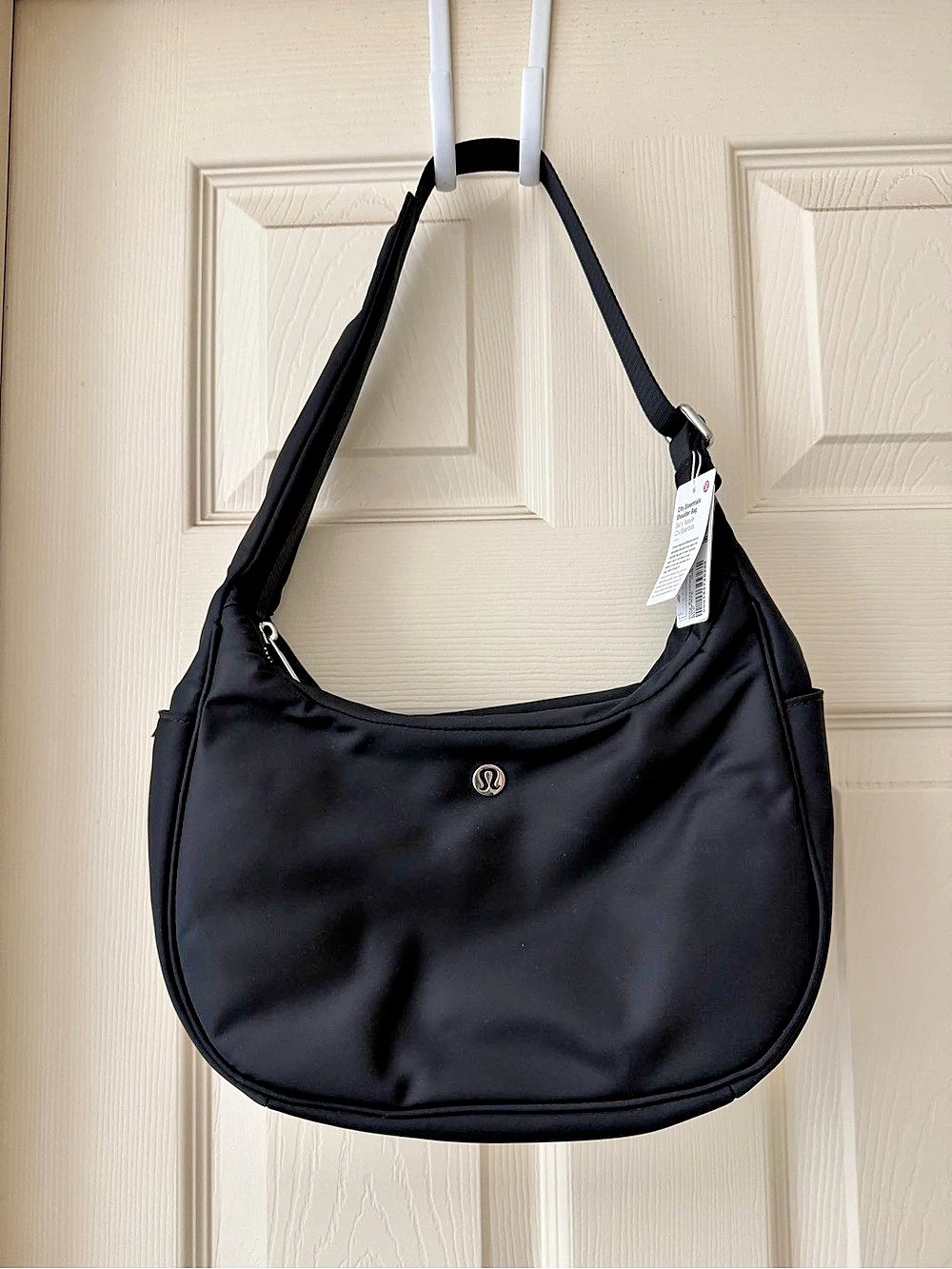 Lululemon City Essentials Shoulder Bag 4L Black NWT